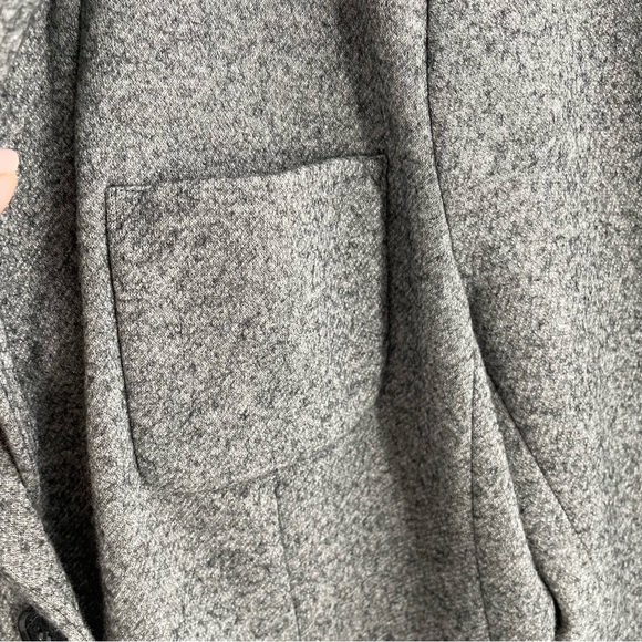 Talbots Gray Wool Blend 3 Button Classic Neutral Minimalist Pockets Blazer - Picture 4 of 14